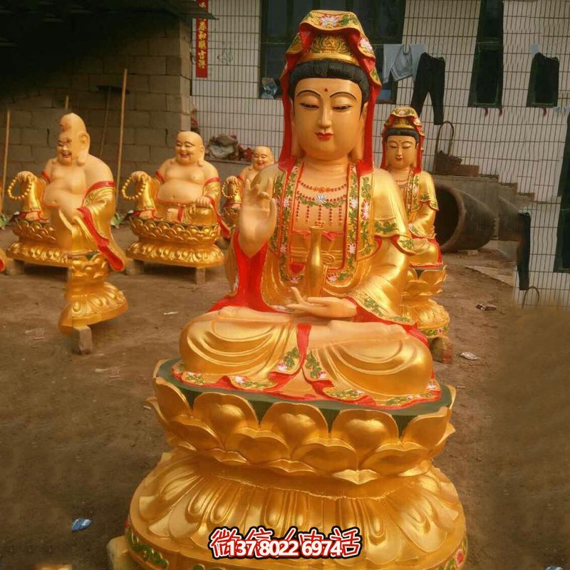 大型鑄銅觀(guān)音漆金雕塑