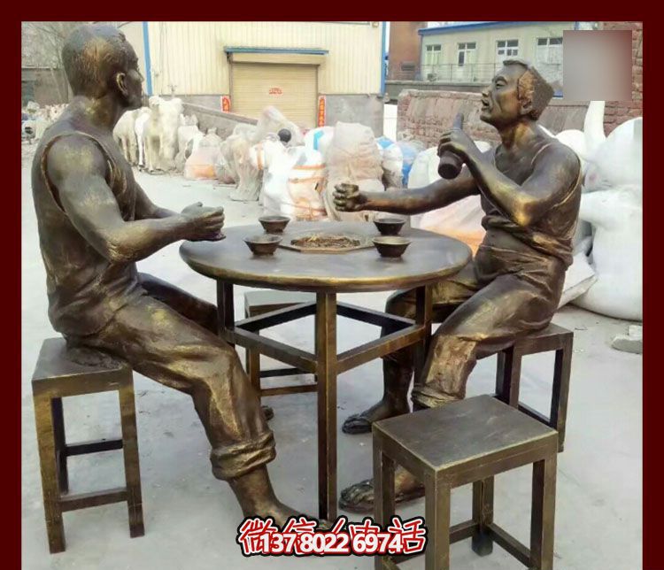 傳承文化，融入雕塑，銅雕人物給你一個(gè)古典的庭院別墅