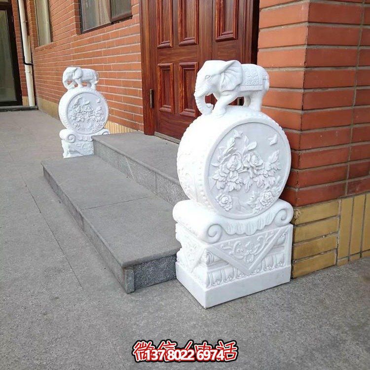 浪漫經(jīng)典，精致雕刻吉祥小象抱鼓石