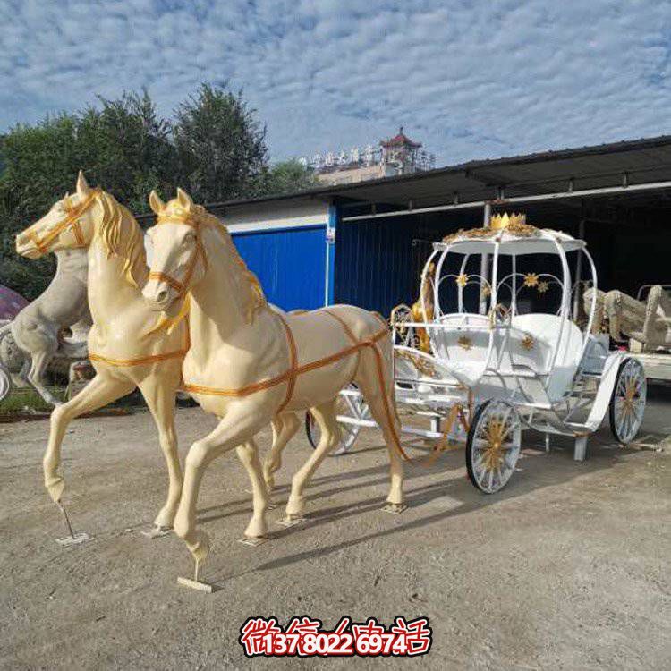 玻璃鋼仿真動(dòng)物馬車(chē)，讓您的公園和游樂(lè)場(chǎng)更具吸引力