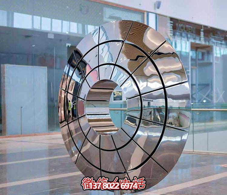 不銹鋼雕塑傘狀圓環(huán)，創(chuàng)意裝點(diǎn)商廈鏡面