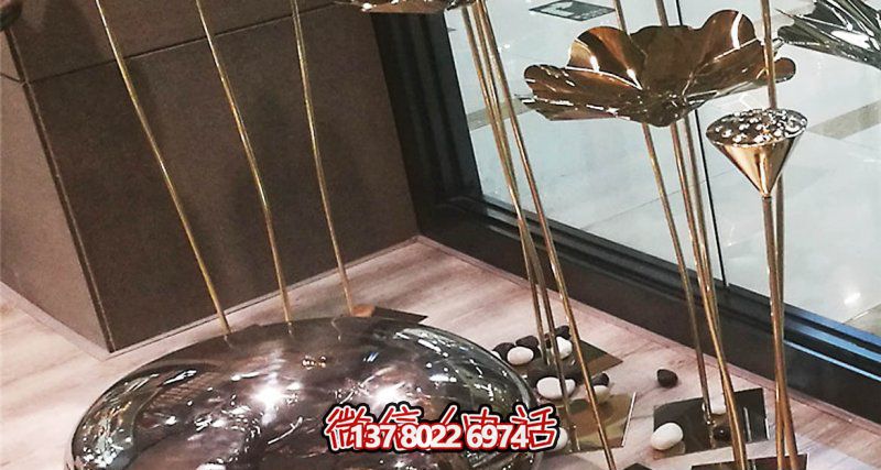 室內(nèi)裝飾蓮蓬雕塑，用不銹鋼鵝卵石點綴