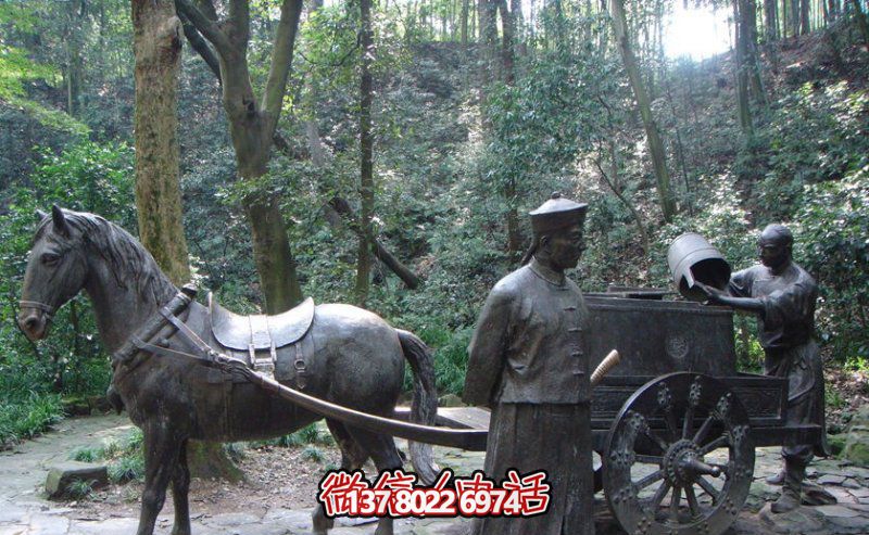 仿古青銅馬車(chē)雕塑，為景區(qū)商業(yè)街增添古典風(fēng)情